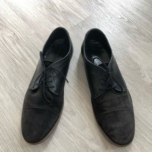 Zara black suede shoes